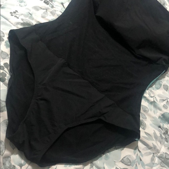 Swimsuit - Picture 5 of 5